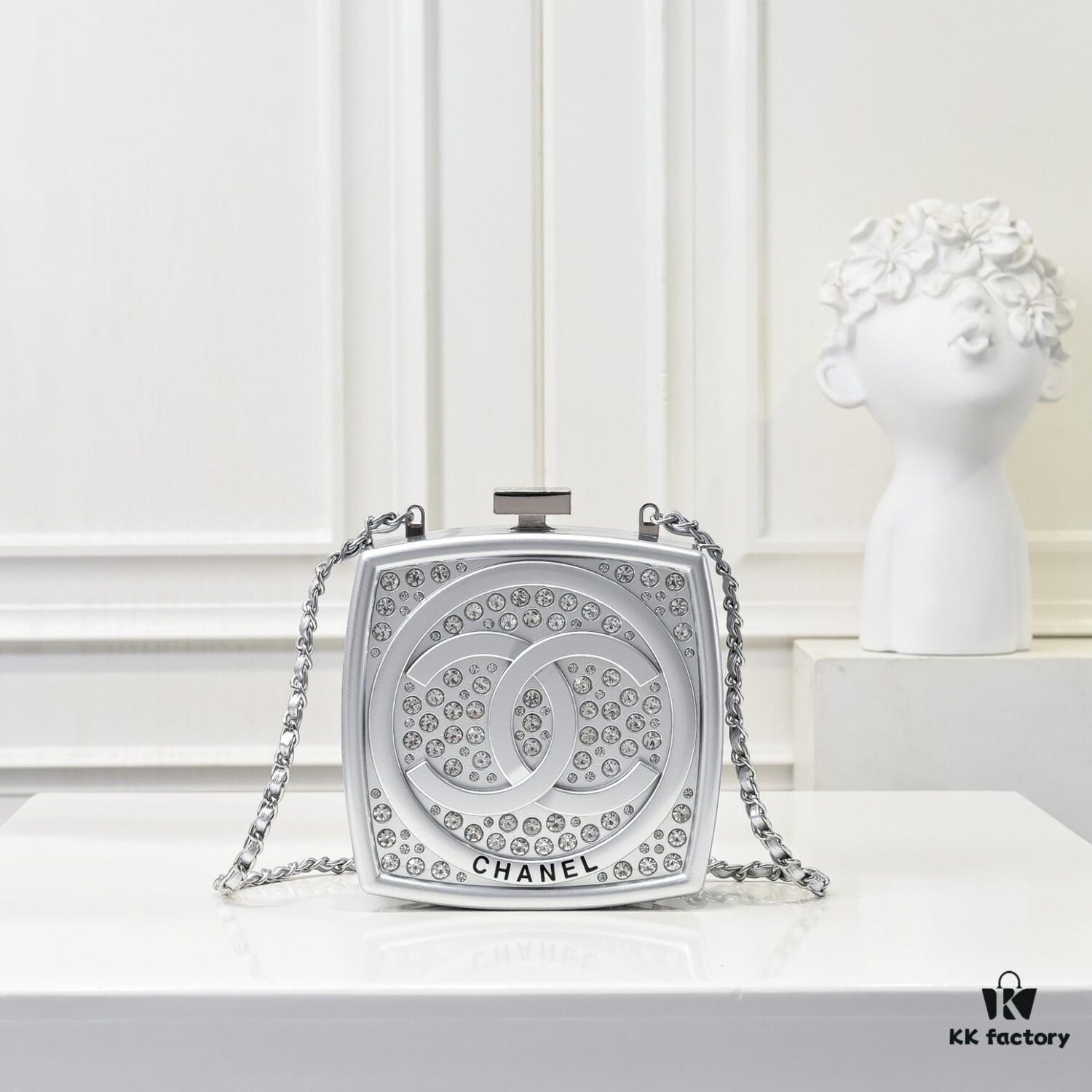 69304e18f09edb6de4c4e86d Limited Edition CHANEL Diamond Powder Case - Sparkling and Elegant, A Must-Have Fashion Accessory