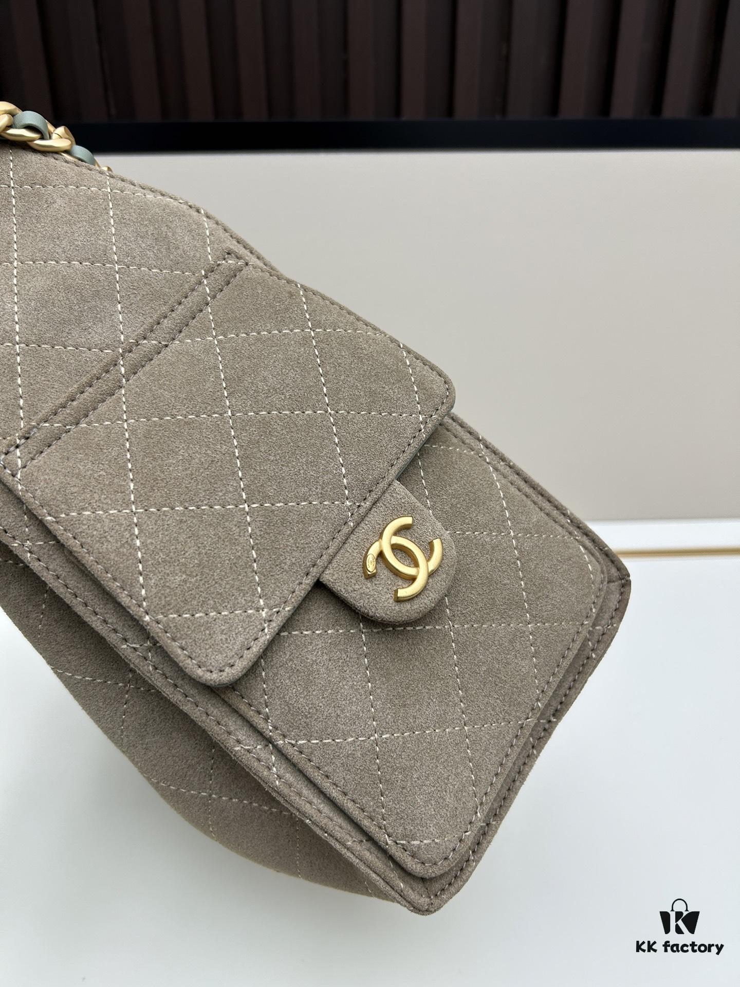 69304e24f09edb6de4c4e87b Upgraded Chanel 25C Style Hobo Bag in Quilted Calf Leather - Mini Bucket Shoulder Bag with Vintage Gold-Tone Buckle and Drawstring Closure, Chevron Stitching, Retro Black-Gold Accents, Elegant Chain Design