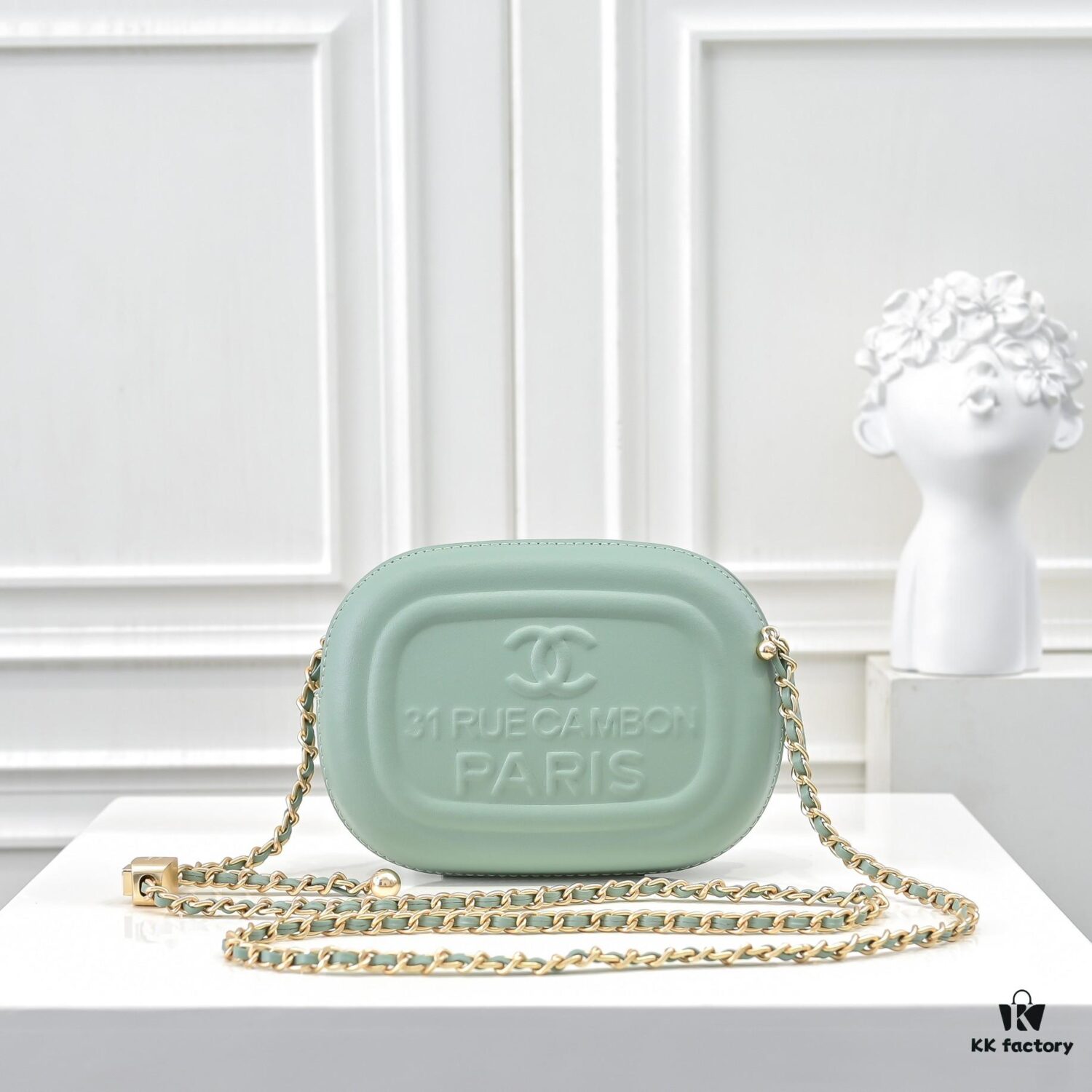 CHANEL 25C Pre-Spring Vacation Collection Gold Mini Camera Bag