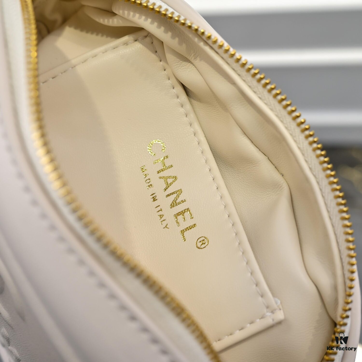 69304e59f09edb6de4c4e8be CHANEL 25C Pre-Spring Vacation Collection. Gold Mini Camera Bag