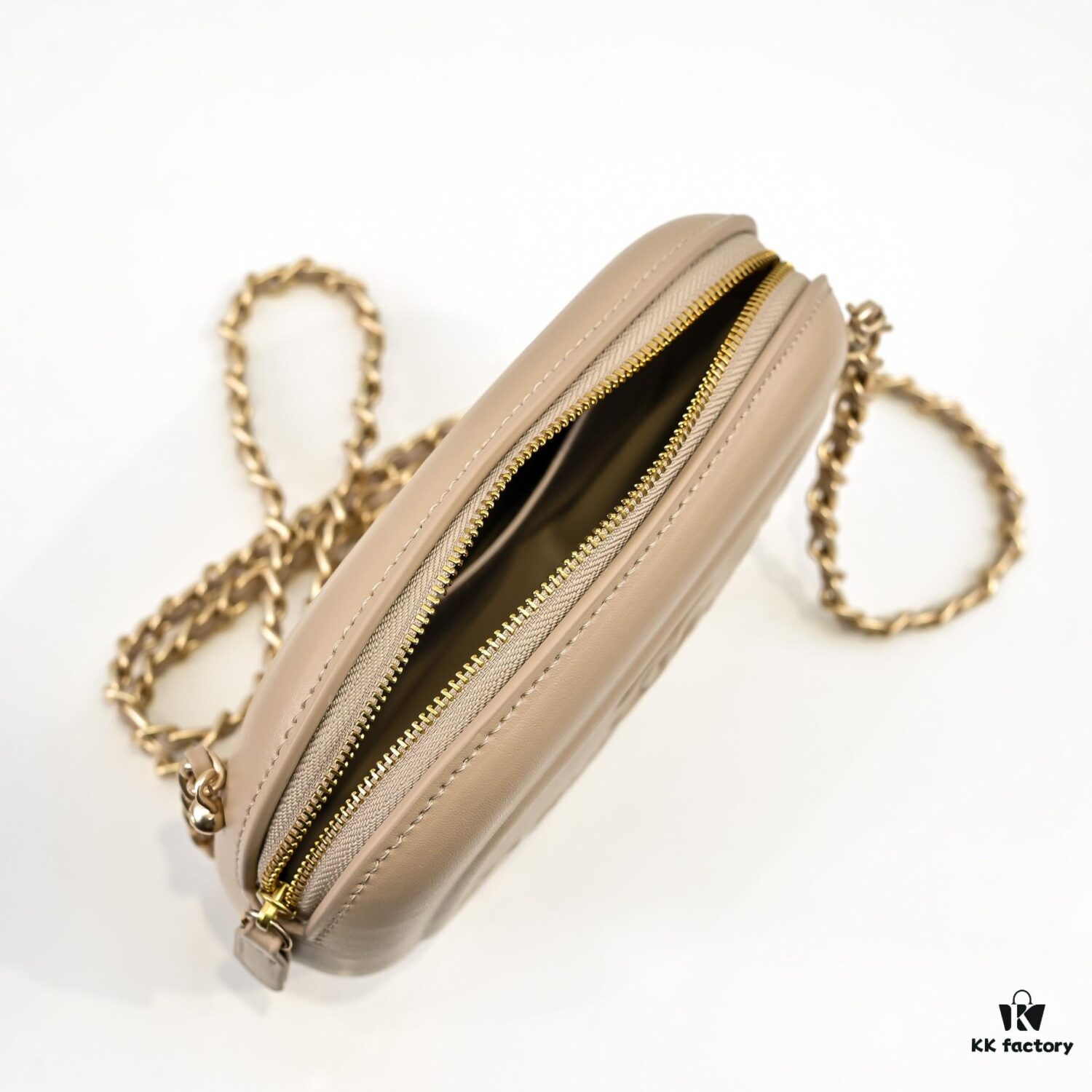 69304e7df09edb6de4c4e8e6 CHANEL 25C Pre-Spring Vacation Collection Mini Camera Bag in Gold Tone