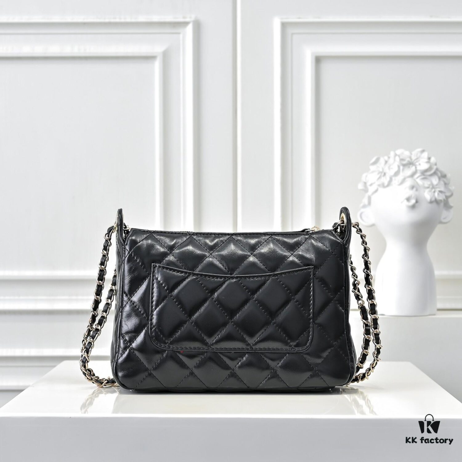 69304e81f09edb6de4c4e8ed Chanel 25C Spring/Summer New Arrival Camera Bag - Luxurious Lambskin with Gold-Tone Chain