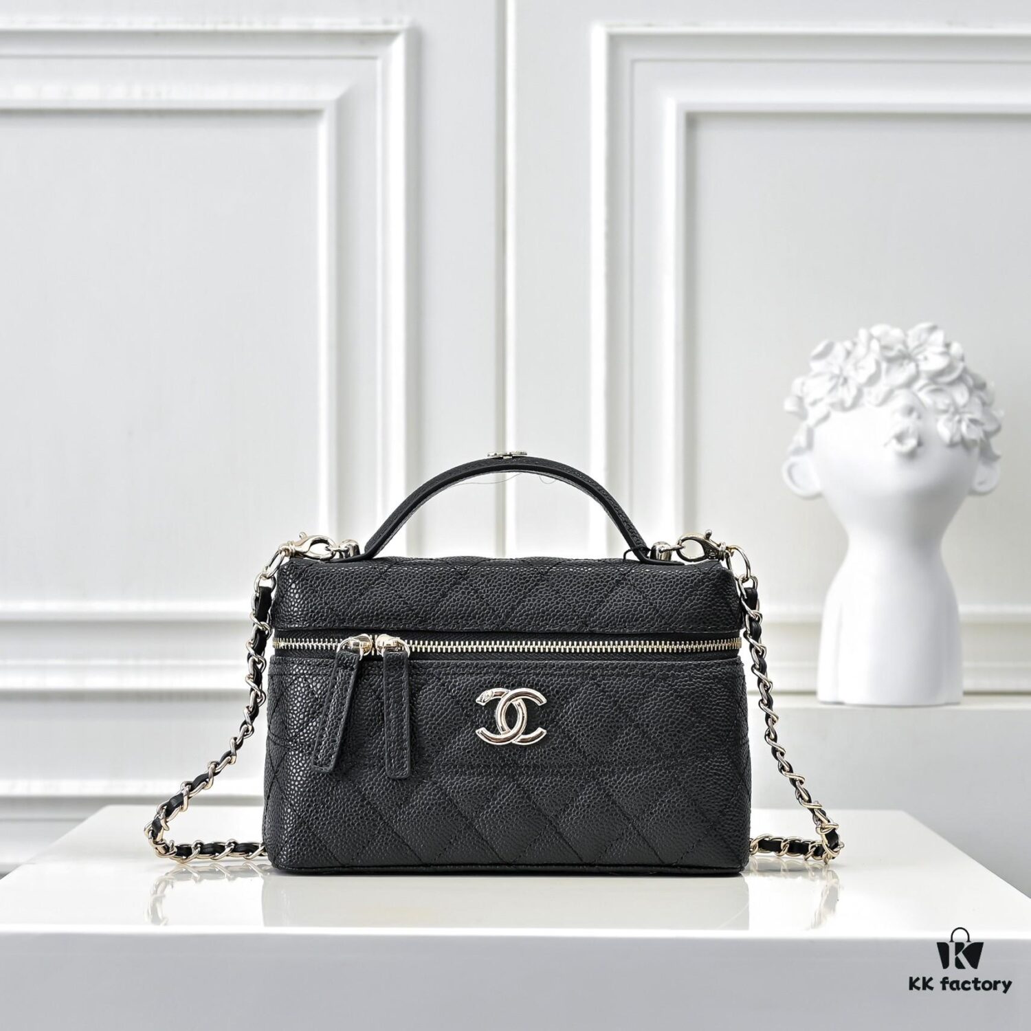 69304e8ef09edb6de4c4e8ff Chanel 25C Spring/Summer New Lunchbox Bag, Calfskin with Metal Chain Design, Double C Logo, Compact Size Fits Phone and Daily Essentials