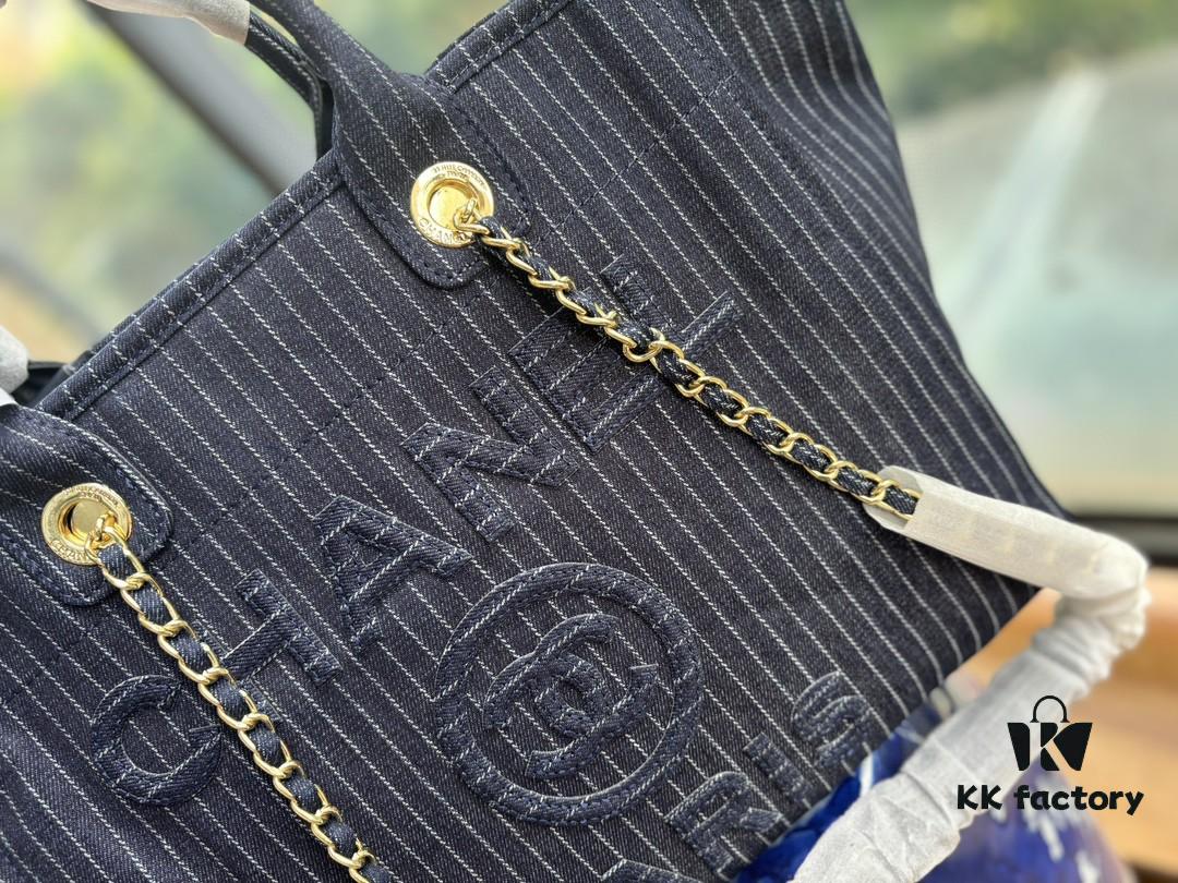 69304e9ff09edb6de4c4e919 Chanel Xiaoxiang Home 24 New Arrival Beach Bag