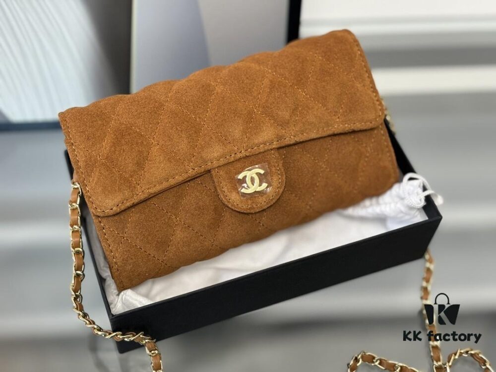 69304ea2f09edb6de4c4e91e Xiao Xiang Chanel-Style Suede Leather Handbag