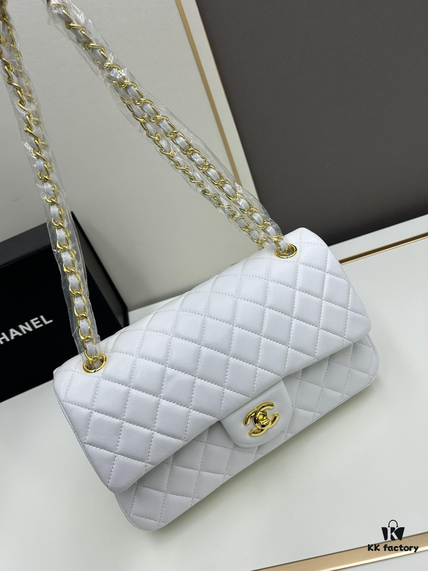 69304ed0f09edb6de4c4e95c Chanel Classic CF1112 Lambskin Electroplated Hardware with Glazed Finish, Premium Cowhide Gold Tone Clasp