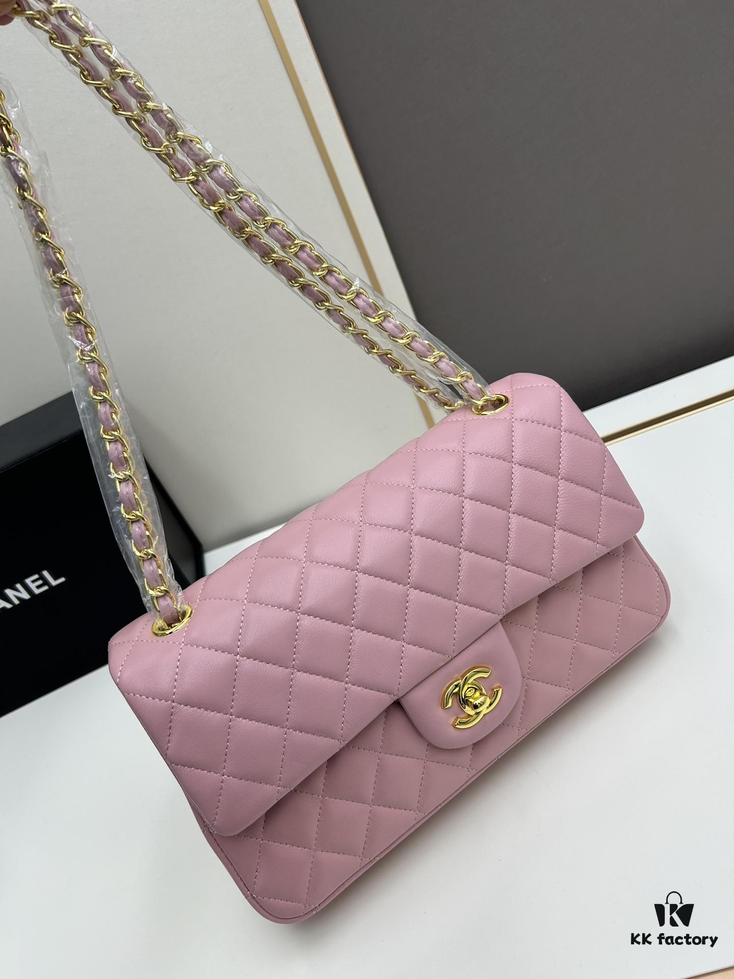 69304ed9f09edb6de4c4e96e Chanel Classic CF1112 Lambskin Electroplated Hardware with Glazed Finish, Premium Cowhide Gold Tone Trim