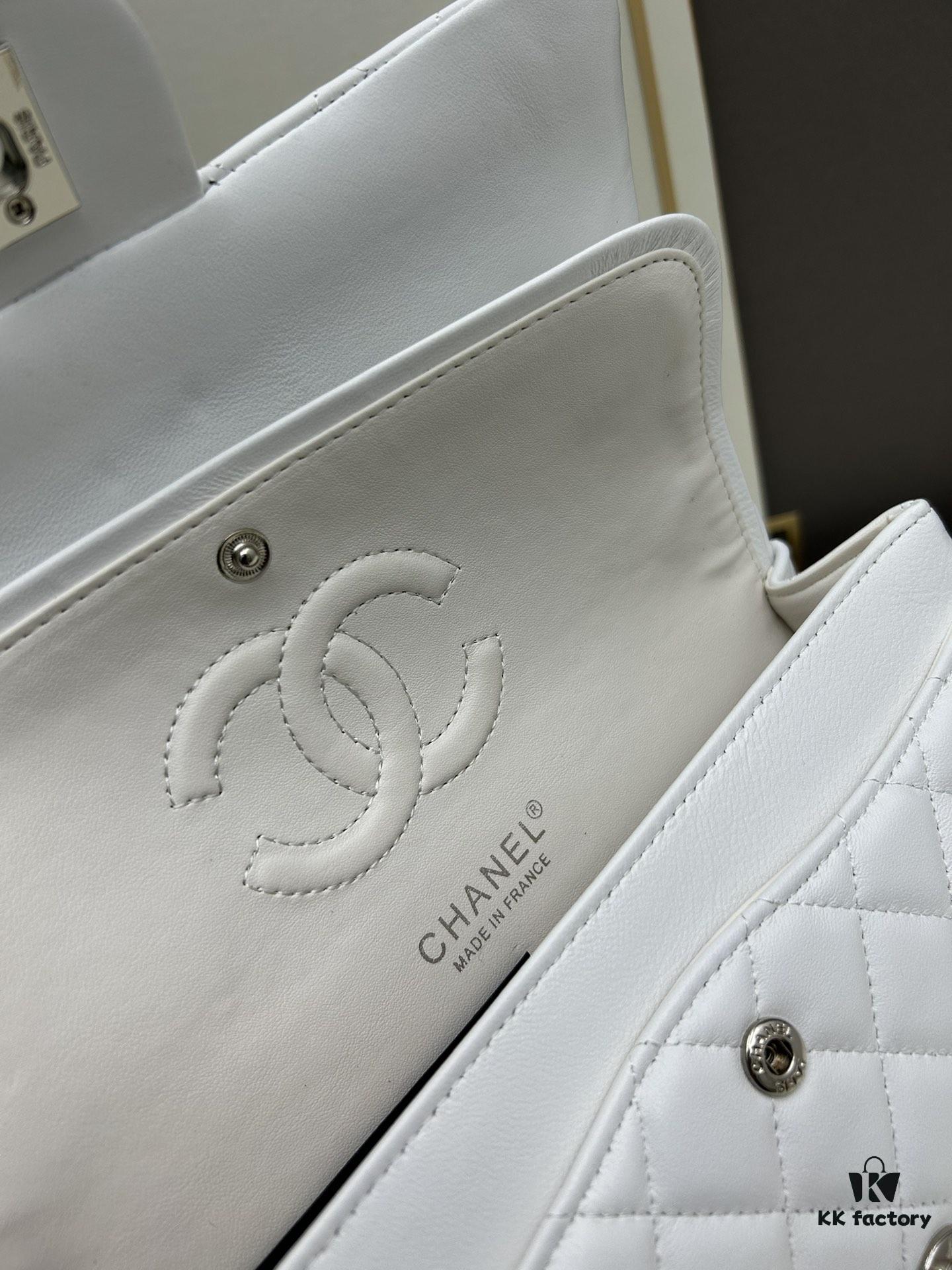 69304f06f09edb6de4c4e9a7 Chanel Classic CF1112 Lambskin Electroplated Hardware with Glazed Finish, Durable and Fade-Resistant, Premium Cowhide Gold Tone Clasp – Authentic Custom Grade, Overseas Authorized Purchase