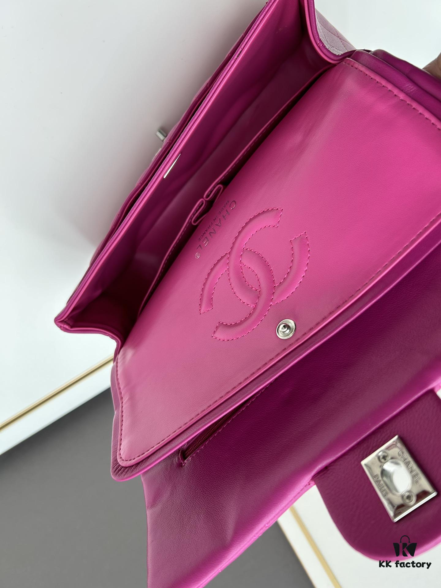 69304f21f09edb6de4c4e9c6 Chanel Classic CF1112, Lambskin with Electroplated Hardware, Special Glaze-Treated Metal Components for Long-Lasting Color Retention, Premium Calfskin with Gold-Tone Hardware – Authentic Custom Import Level, Ultimate Material, Silhouette, and Handfeel Experience, Perfect for Friends' Gatherings, The Most Timeless Classic with Exceptional Value