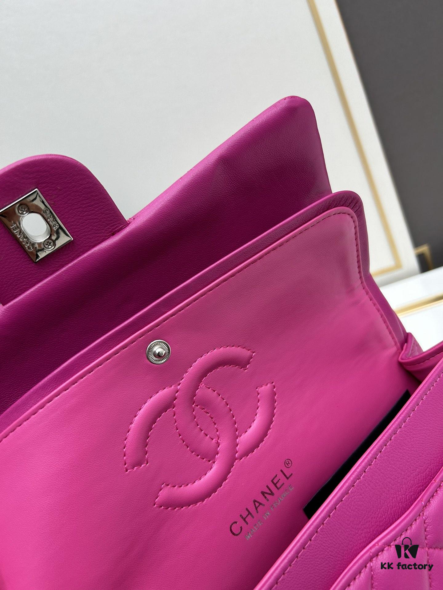 69304f24f09edb6de4c4e9c9 Chanel Classic CF1112, Lambskin with Electroplated Hardware, Special Glaze-Treated Metal Components for Long-Lasting Color Retention, Premium Calfskin with Gold-Tone Hardware – Authentic Custom Import Level, Ultimate Material, Silhouette, and Handfeel Experience, Perfect for Friends' Gatherings, The Most Timeless Classic with Exceptional Value