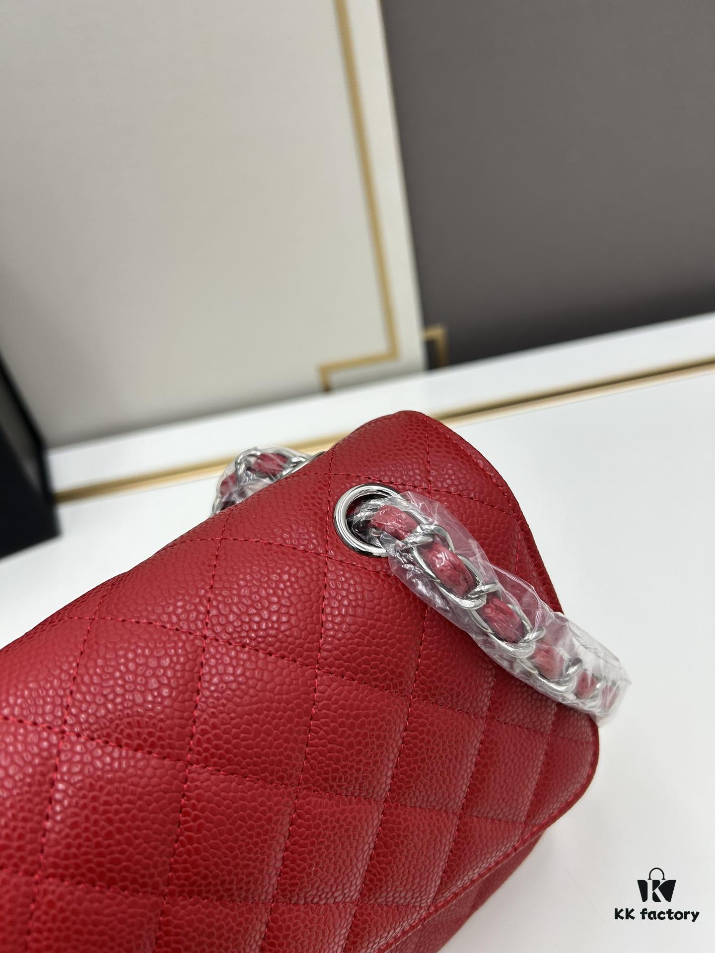 69304f35f09edb6de4c4e9e3 Chanel Classic CF1112 Calfskin Quilted Texture, Electroplated Hardware with Special Glazing Treatment for Long-Lasting Color Retention, Genuine Leather Gold Tone Clasp