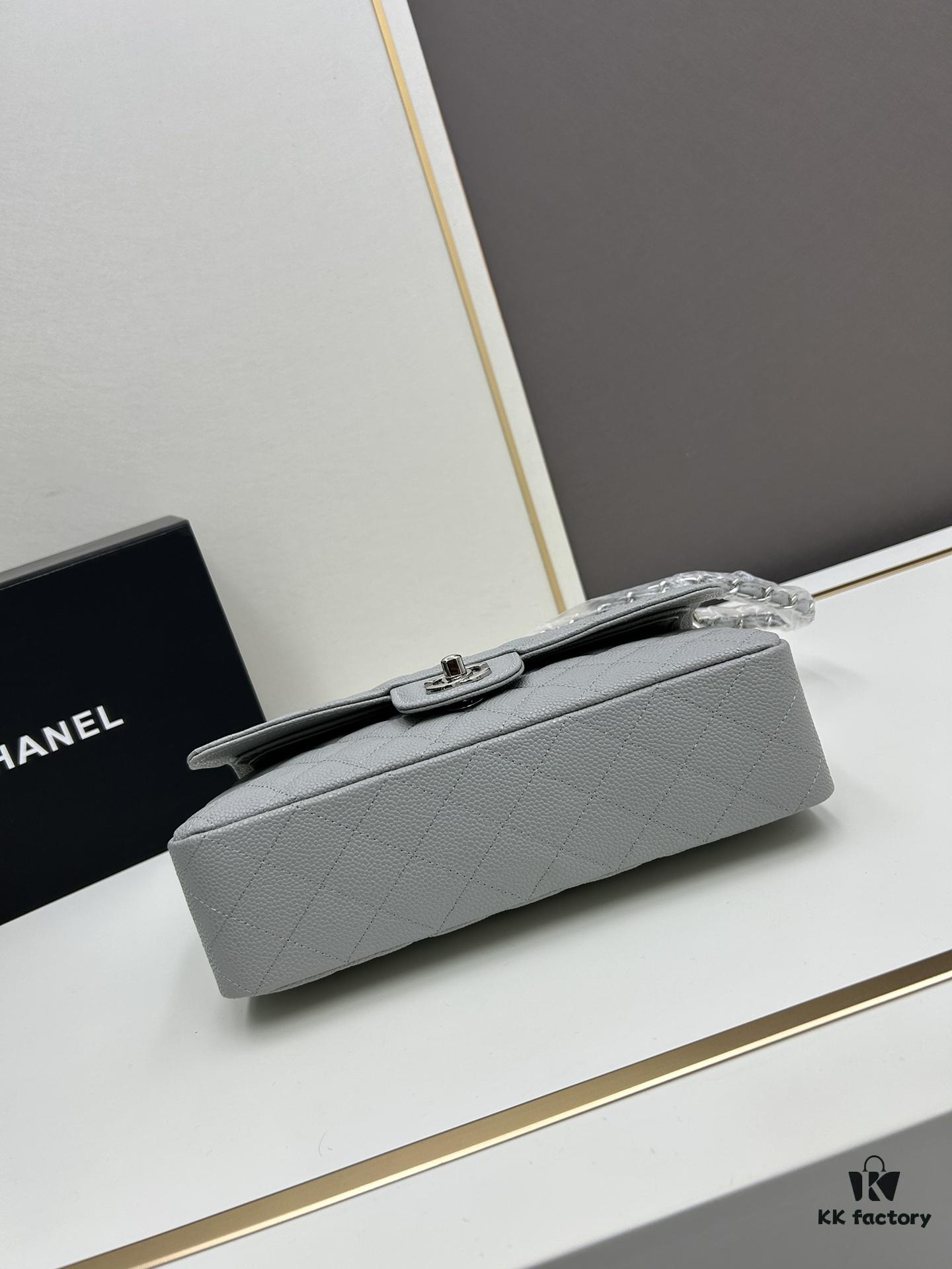 69304f40f09edb6de4c4e9f4 Chanel Classic CF1112 Calfskin Quilting Texture, Electroplated Hardware with Special Glaze Coating for Long-Lasting Color Retention, Genuine Leather Gold Buckle