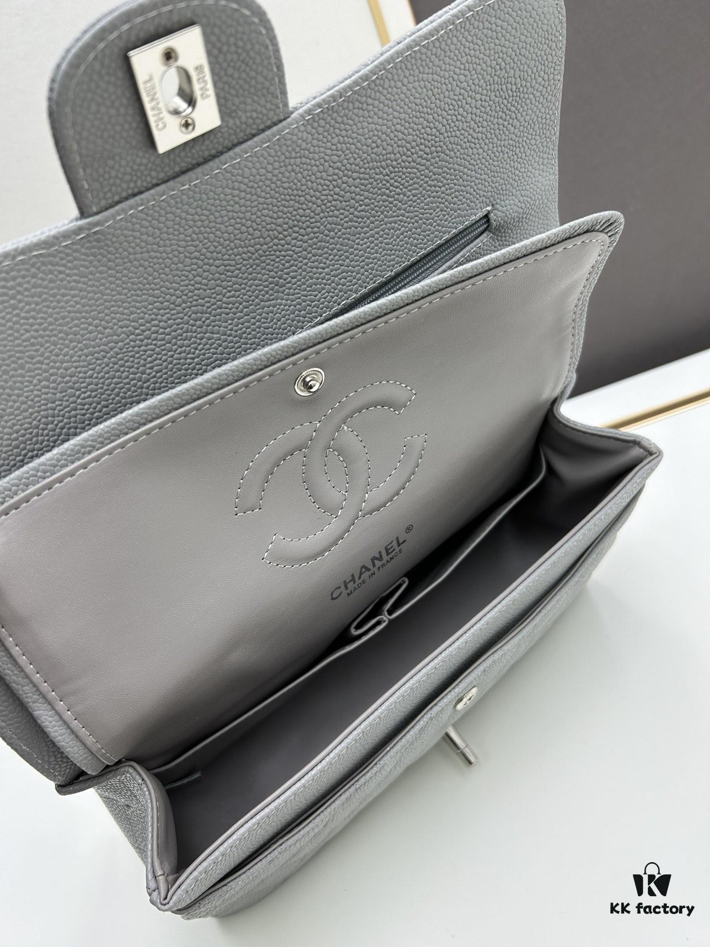69304f41f09edb6de4c4e9f6 Chanel Classic CF1112 Calfskin Quilting Texture, Electroplated Hardware with Special Glaze Coating for Long-Lasting Color Retention, Genuine Leather Gold Buckle