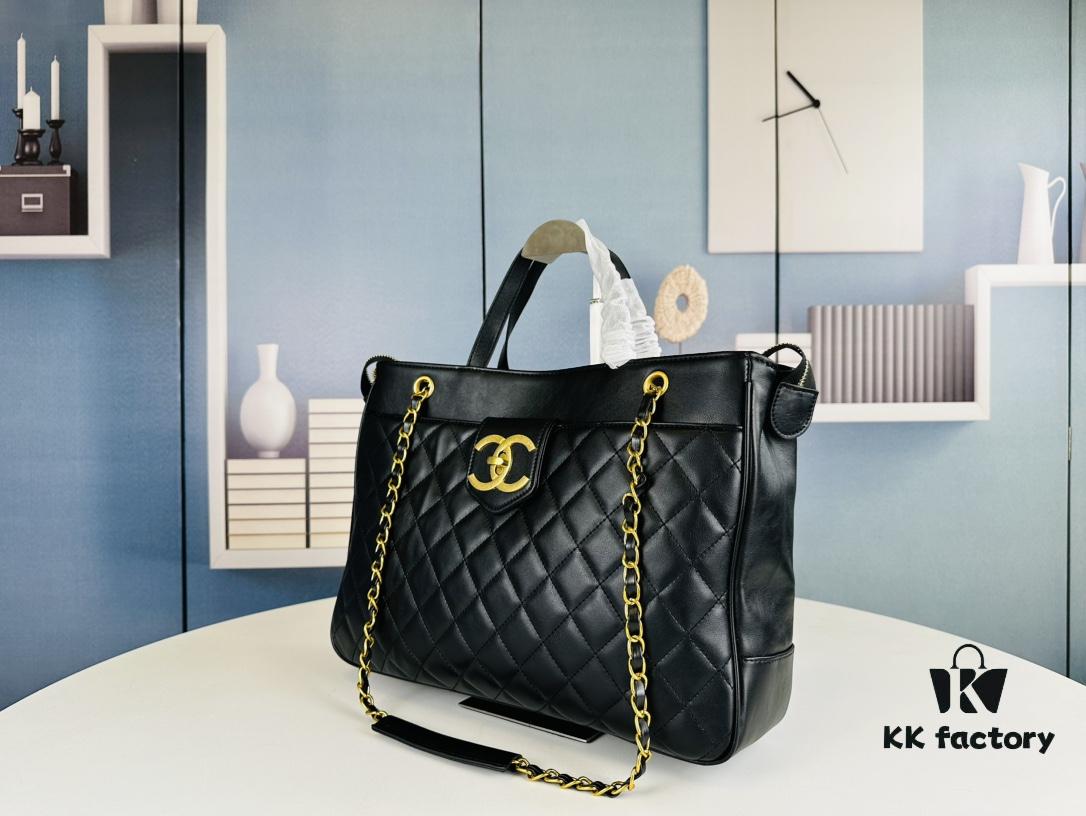 69304f99f09edb6de4c4ea56 New Arrival Chanel Black and Gold 2-Way Vertical Tote