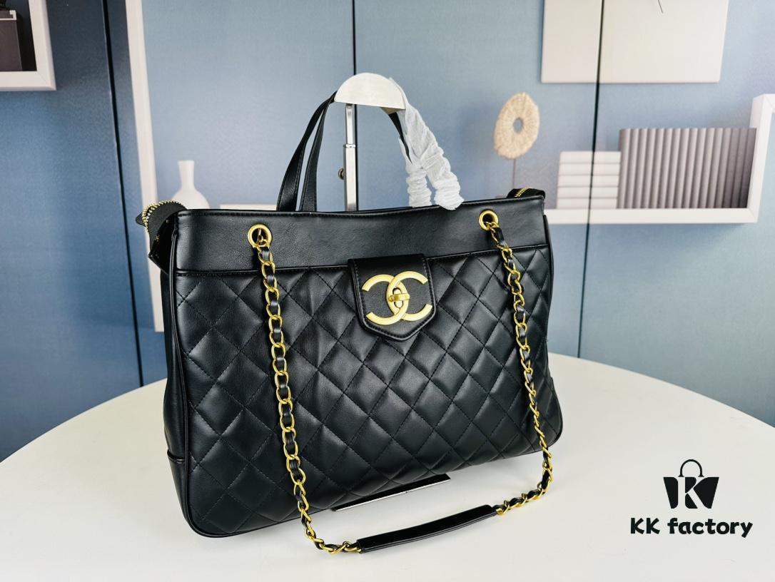 69304f99f09edb6de4c4ea58 New Arrival Chanel Black and Gold 2-Way Vertical Tote