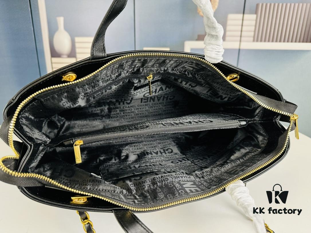 69304f9bf09edb6de4c4ea5a New Arrival Chanel Black and Gold 2-Way Vertical Tote
