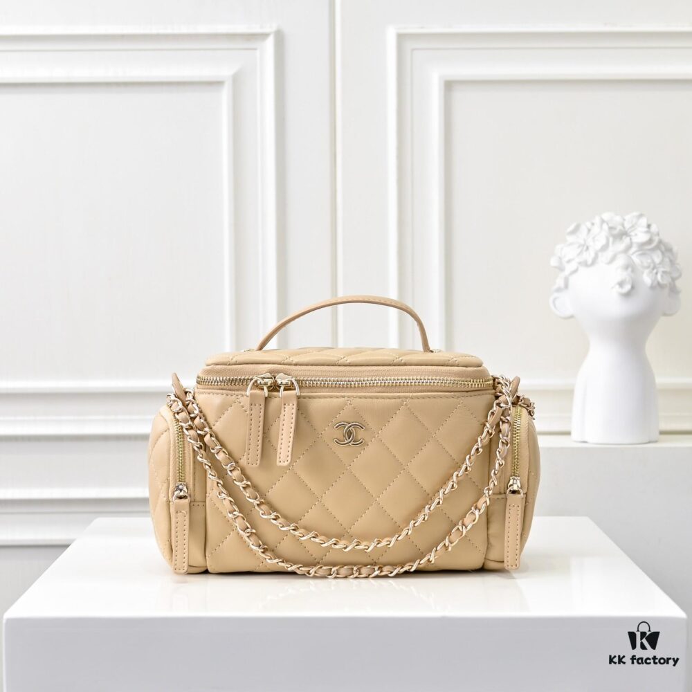 69304fa4f09edb6de4c4ea67 CHANEL24K New Camera Bag 📷 Elegant Lambskin with Metal Chain, Cute and Stylish Design with Golden Accents