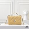 69304fc0f09edb6de4c4ea84 CHANEL 2024 Fall/Winter New Arrival Genuine Lambskin WOC with Metal Rhinestone Handle, Stylish and Elegant, Can Be Carried by Hand or Crossbody