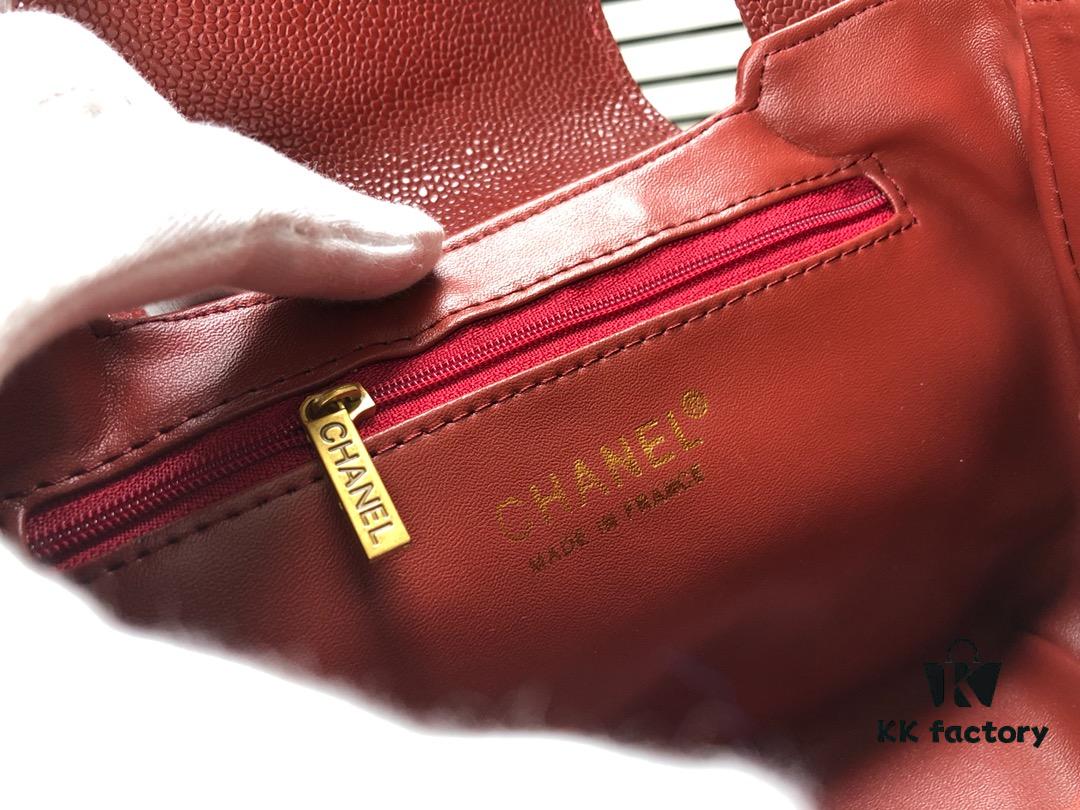 6930500af09edb6de4c4eaf0 Chanel Vintage Handbag - Soft Imported Caviar Leather, Signature Logo Closure, Elegant Lady Style