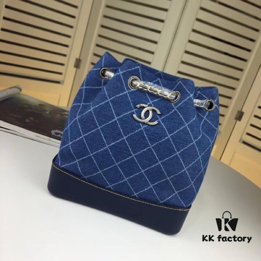 6930502ff09edb6de4c4eb30 Chanel 2019 Gabrielle Wandering Backpack, Denim Soft, Size: 23.24.11, Model No.: 94485