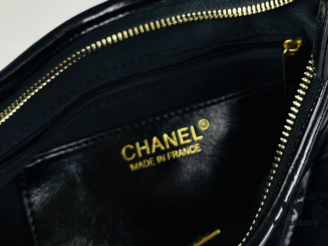 6930503df09edb6de4c4eb50 New Large Size Unfiltered Batch | Today's Must-Have: Chanel 24A Hobo ~ 🖤
