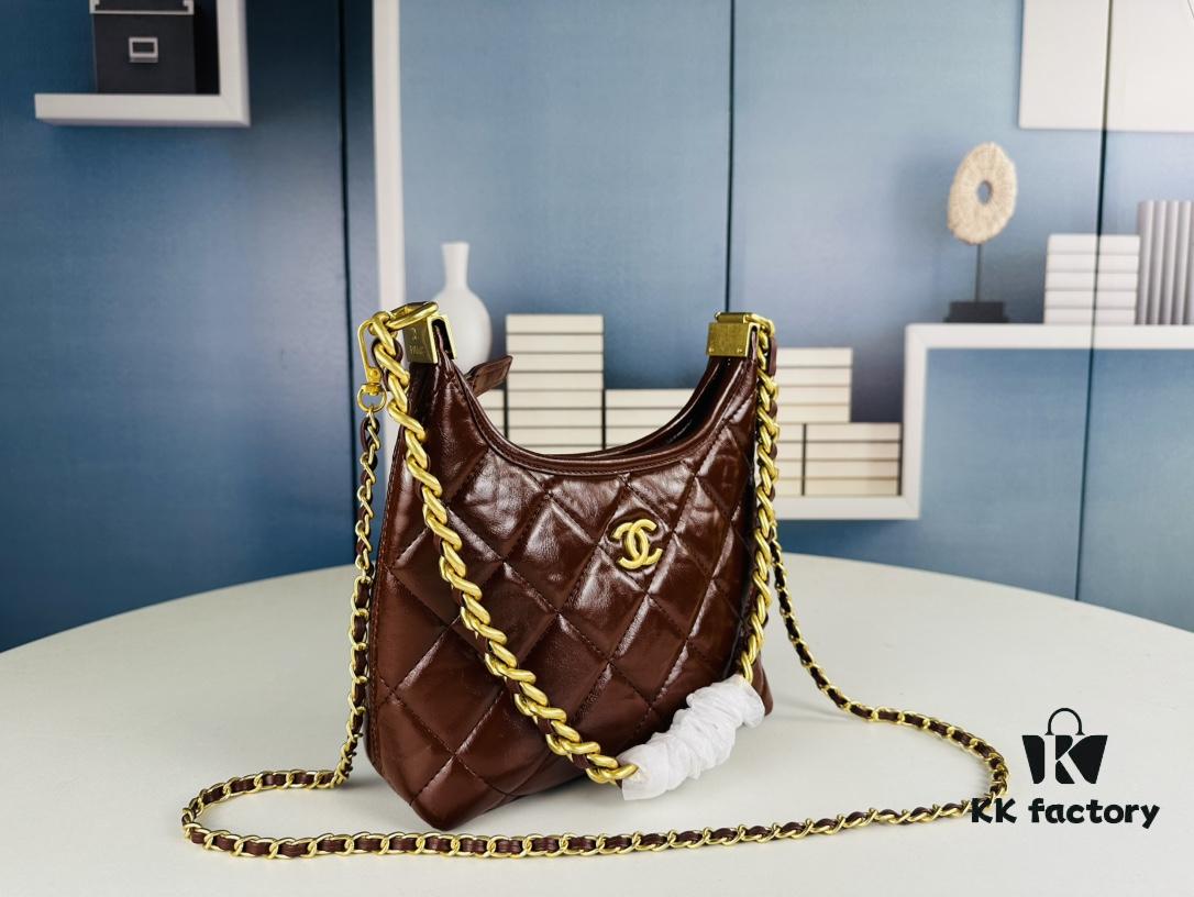 6930503ef09edb6de4c4eb53 New Arrival Mini Unfiltered | Today's Must-Have: Chanel 24A Hobo ~ 🖤