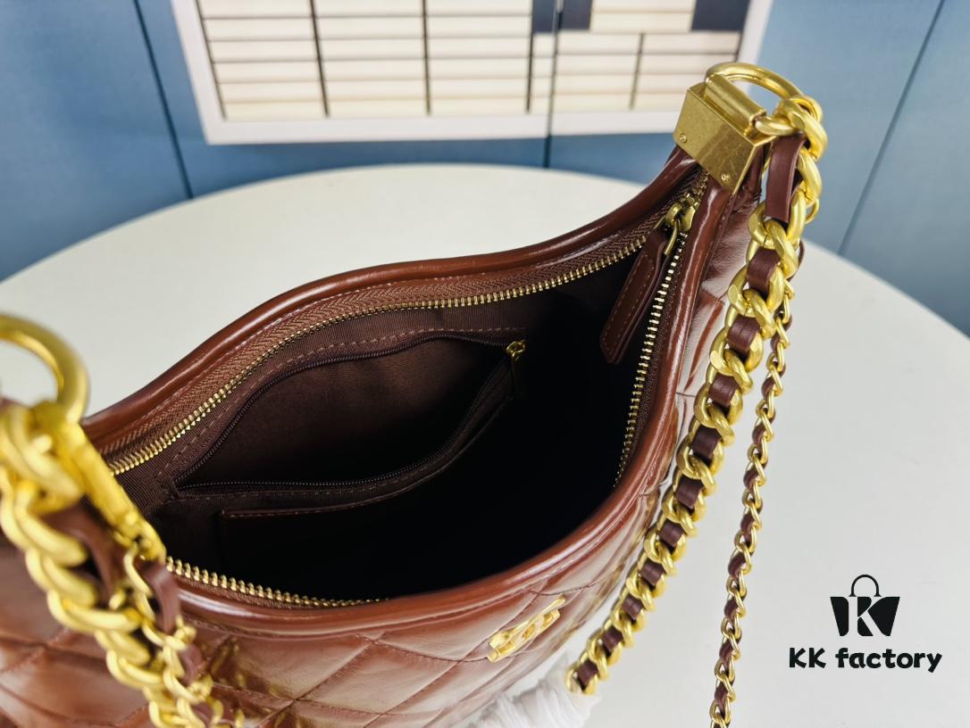 69305046f09edb6de4c4eb5f New Large Size Unfiltered Batch | Today's Must-Have: Chanel 24A Hobo ~ 🖤
