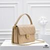 Large Size 👑 CHANEL 24K Autumn-Winter New Arrival, Featuring Unique Texture of Caviar Leather in Large, Medium, and Small Sizes. Can Be Carried by Hand or Worn Crossbody with Detachable Strap