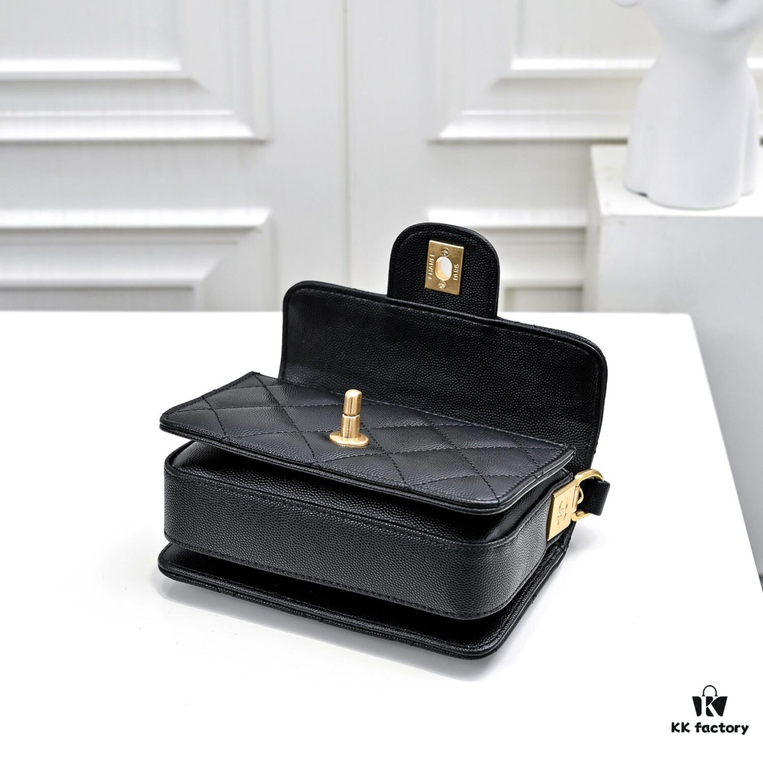 69305097f09edb6de4c4ebb4 Mini CHANEL 24k Fall/Winter New Arrival with Caviar Leather, Unique Texture, Convertible Handheld or Crossbody, Detachable Strap