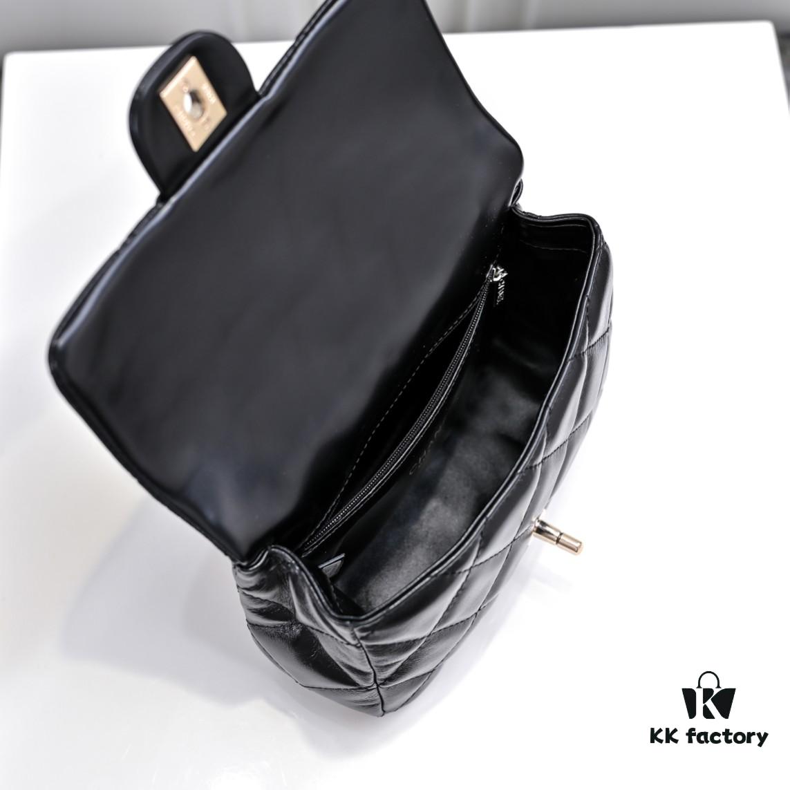 6930509ff09edb6de4c4ebc0 Small Size 👑 Chanel 24B New Series WOC, Top-Grain Oil-Waxed Leather