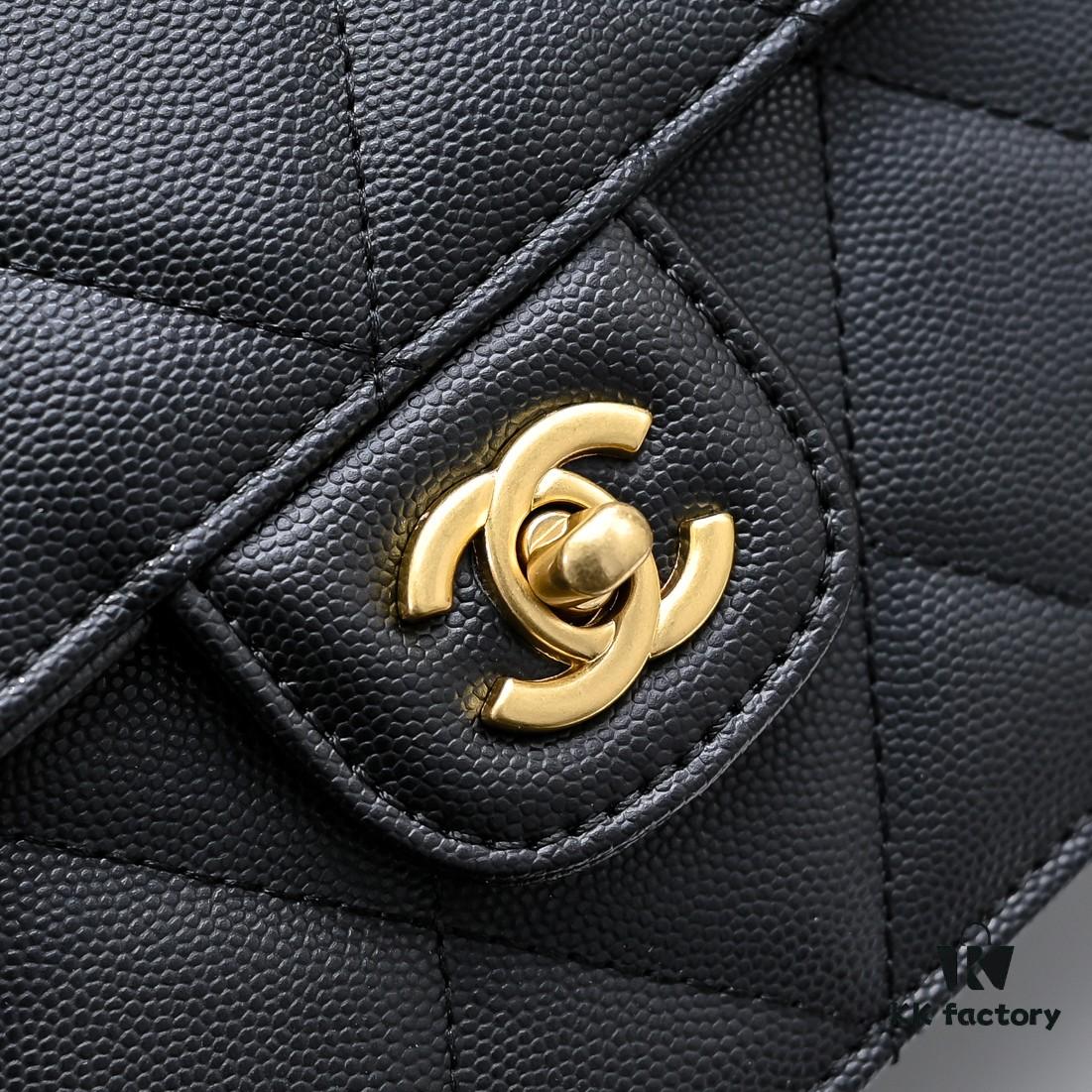 Medium 👑 CHANEL 24K Fall/Winter New Arrival Caviar Leather Handbag with Unique Texture – Detachable Strap for Crossbody or Handheld Wear