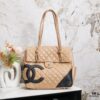 New Arrival CHANEL: 24A Spring Vintage Handbag 🌹💕 ... 2024 Brand New Ultimate Version! A Timeless Classic Reborn – The Vintage 'Vegetable Basket' Bag, Once Ranked Among the World's Top 50 Most Desirable Bags, Gained Fame by Being Carried by Miss Hilton. Already Discontinued at Official Boutiques – Unavailable Even with Money [Smile]. Exclusively Sourced from a Vintage Store. ZP-Developed Leather Material: European-Origin Haas Lambskin, Imported from Italy, with 24K Thick Gold-Plated Steel Lock. Limited Stock, Frequently Out of Stock. The Entire Bag’s Feel and Quality Perfectly Matches the Authentic Version ✔ Dimensions 37x28x10, Model No. 9959
