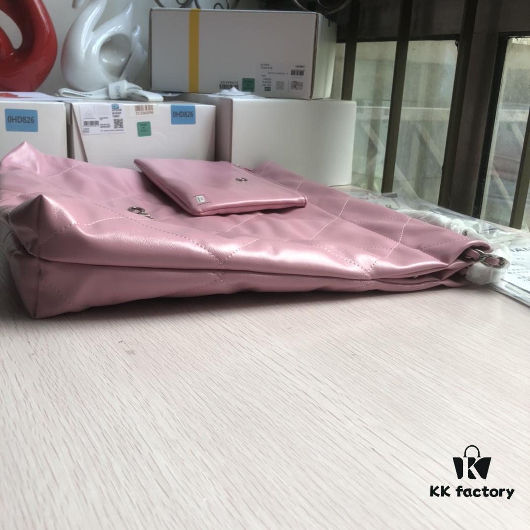 69305103f09edb6de4c4ec56 Exclusive Launch High Quality Comparable to Original Single 2022 Spring New Arrival In Stock The Hottest and Most Worthwhile Collection of the Season Named 22 Bag: Calfskin Series Soft Smooth and Comfortable to Touch Shiny Calfskin Casual Drawstring Close-Fitting Bag with Extra Large Capacity Fashionable and Versatile