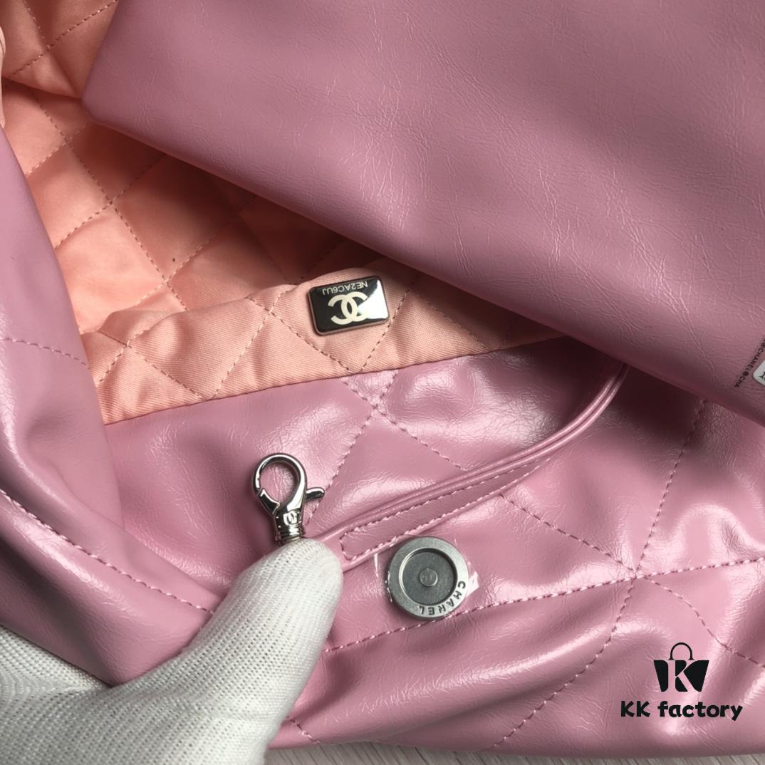 69305106f09edb6de4c4ec5c Exclusive Launch High Quality Comparable to Original Single 2022 Spring New Arrival In Stock The Hottest and Most Worthwhile Collection of the Season Named 22 Bag: Calfskin Series Soft Smooth and Comfortable to Touch Shiny Calfskin Casual Drawstring Close-Fitting Bag with Extra Large Capacity Fashionable and Versatile