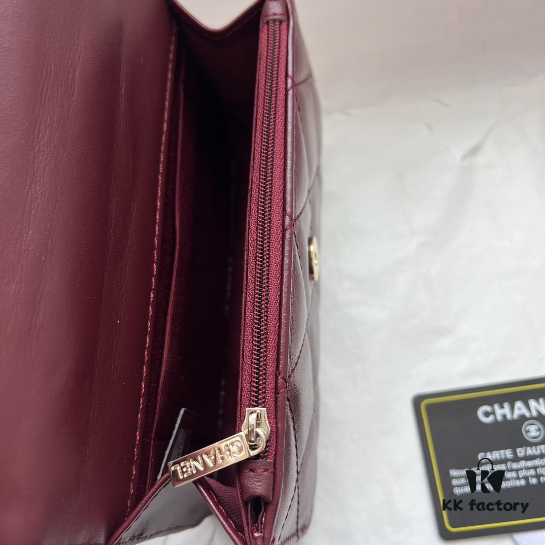 6930512af09edb6de4c4ec99 Chanel 24B New Collection WOC. Top-grain waxed leather with a braided 'twisted rope' metal chain handle, composed of three separate chains forming an integrated fixed handle. Compact size: 17x10cm, Model: 1211