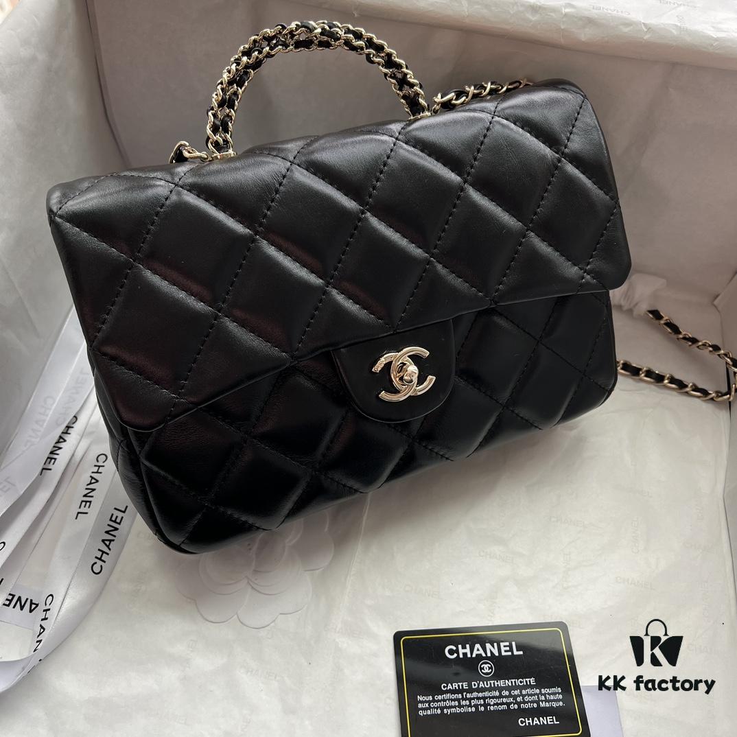 69305141f09edb6de4c4ecaa Chanel 24B New Collection Top-Grain Oil-Waxed Leather Bag with Braided Metal Chain Handle