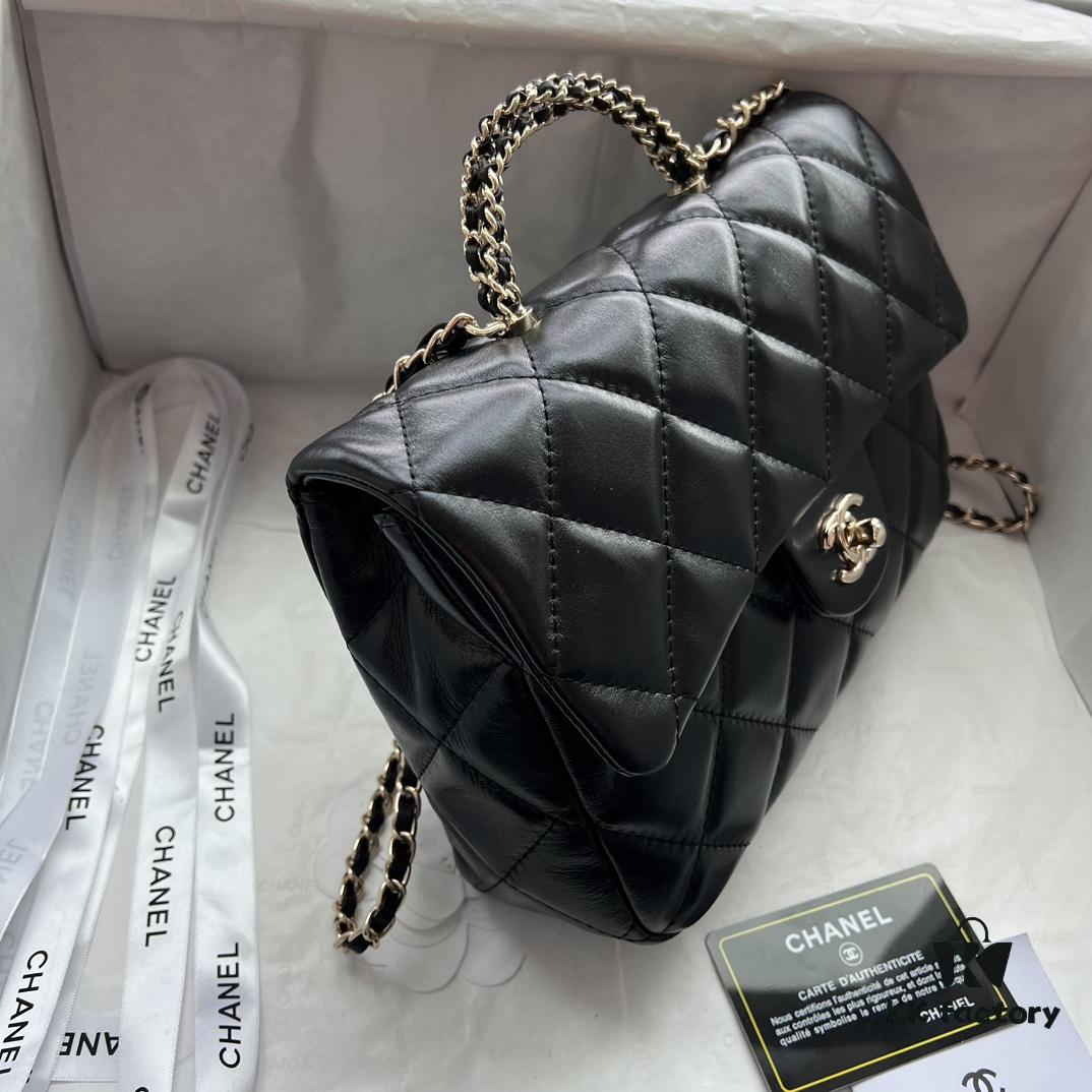 69305143f09edb6de4c4ecab Chanel 24B New Collection Top-Grain Oil-Waxed Leather Bag with Braided Metal Chain Handle
