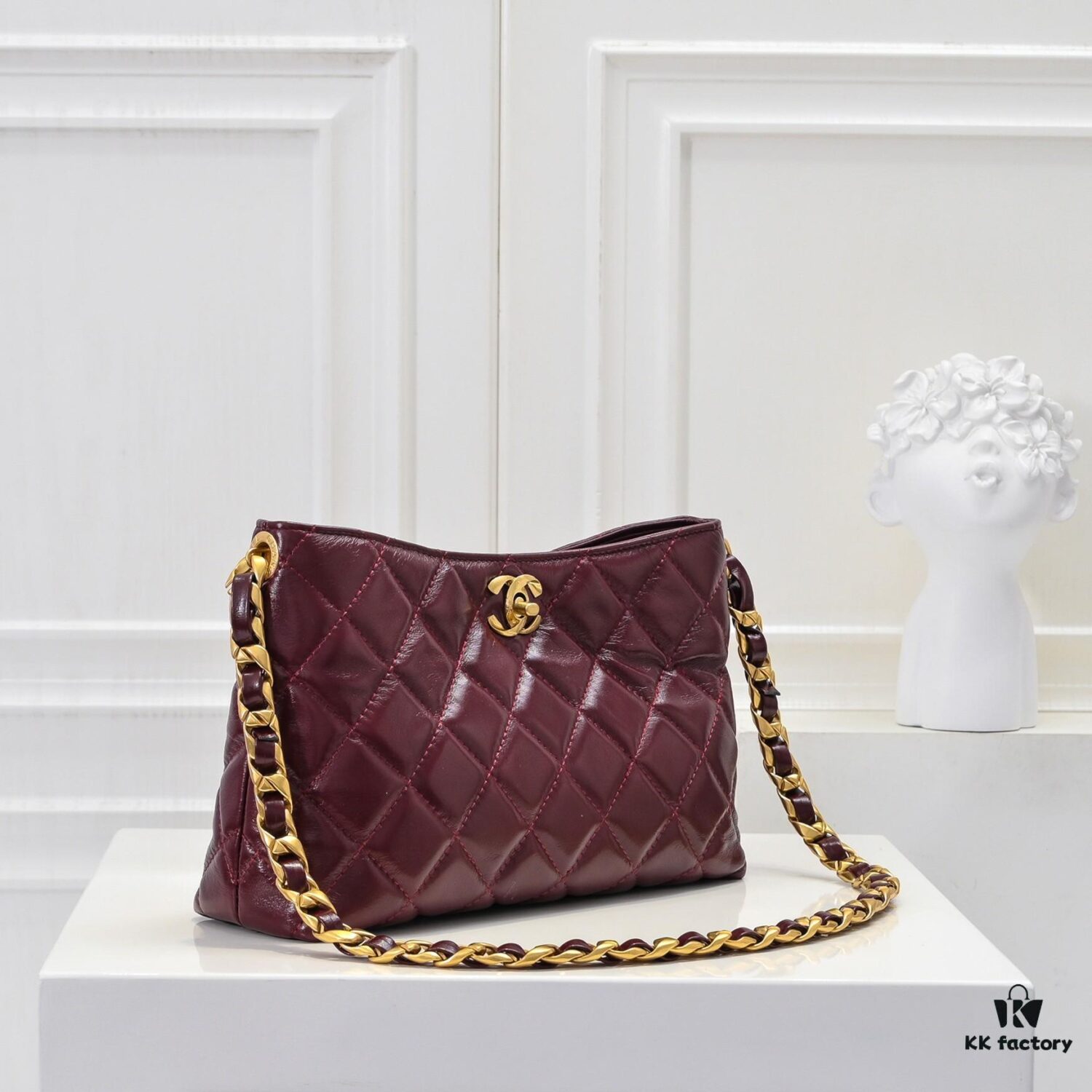 6930517df09edb6de4c4ece2 Chanel 24B Coarse Chain Hobo Crossbody Bag, Top-Grain Leather CF Shoulder Bag