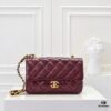 6930518bf09edb6de4c4ecf6 Chanel 24B Coarse Chain Underarm Bag, Top Grain Leather CF Shoulder Bag