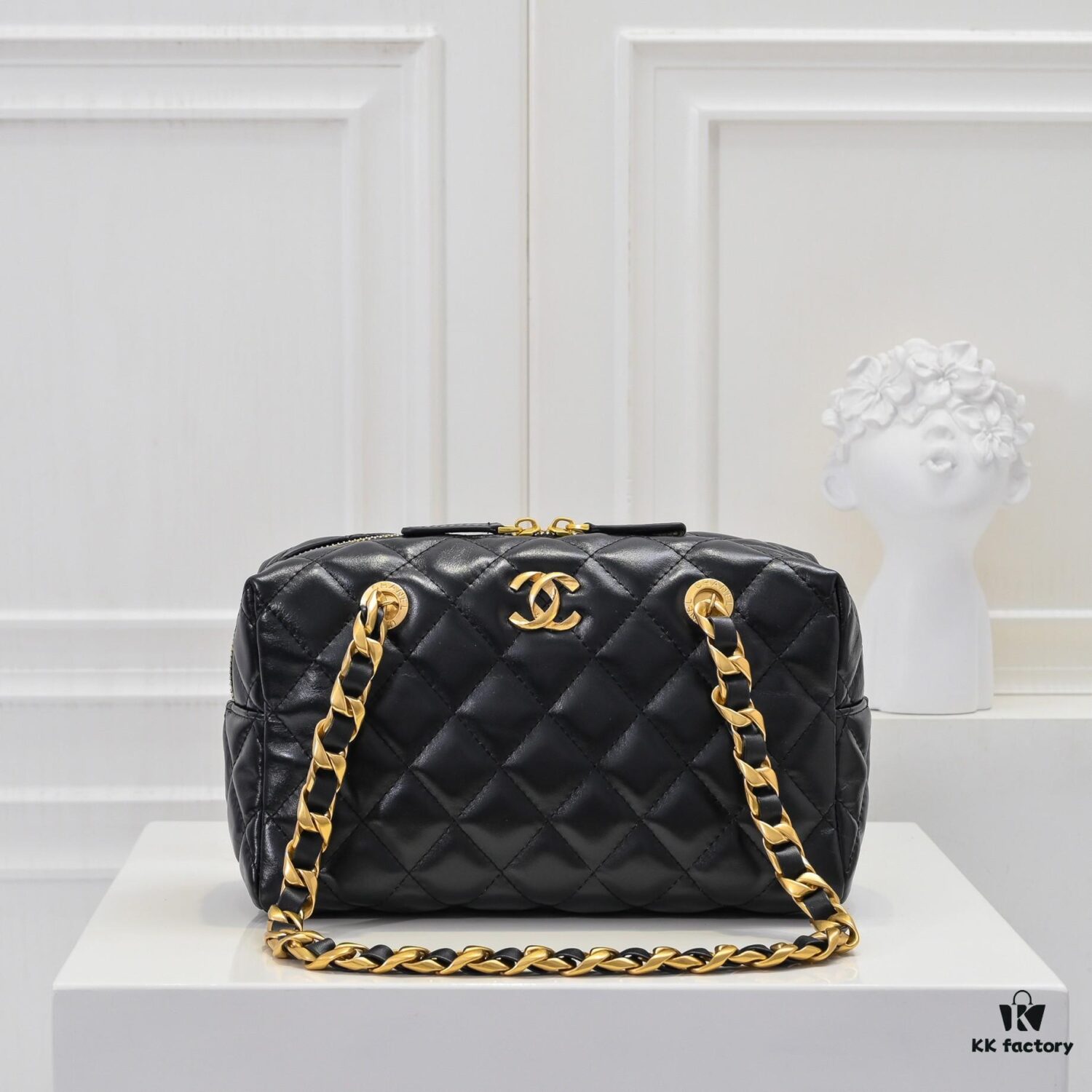 6930519cf09edb6de4c4ed0c Chanel 24B Thick Chain Pillow Bag, Top-Grade Cowhide, Elegant and Charming Black Shoulder Bag with CC Logo and Black-Gold Woven Chain