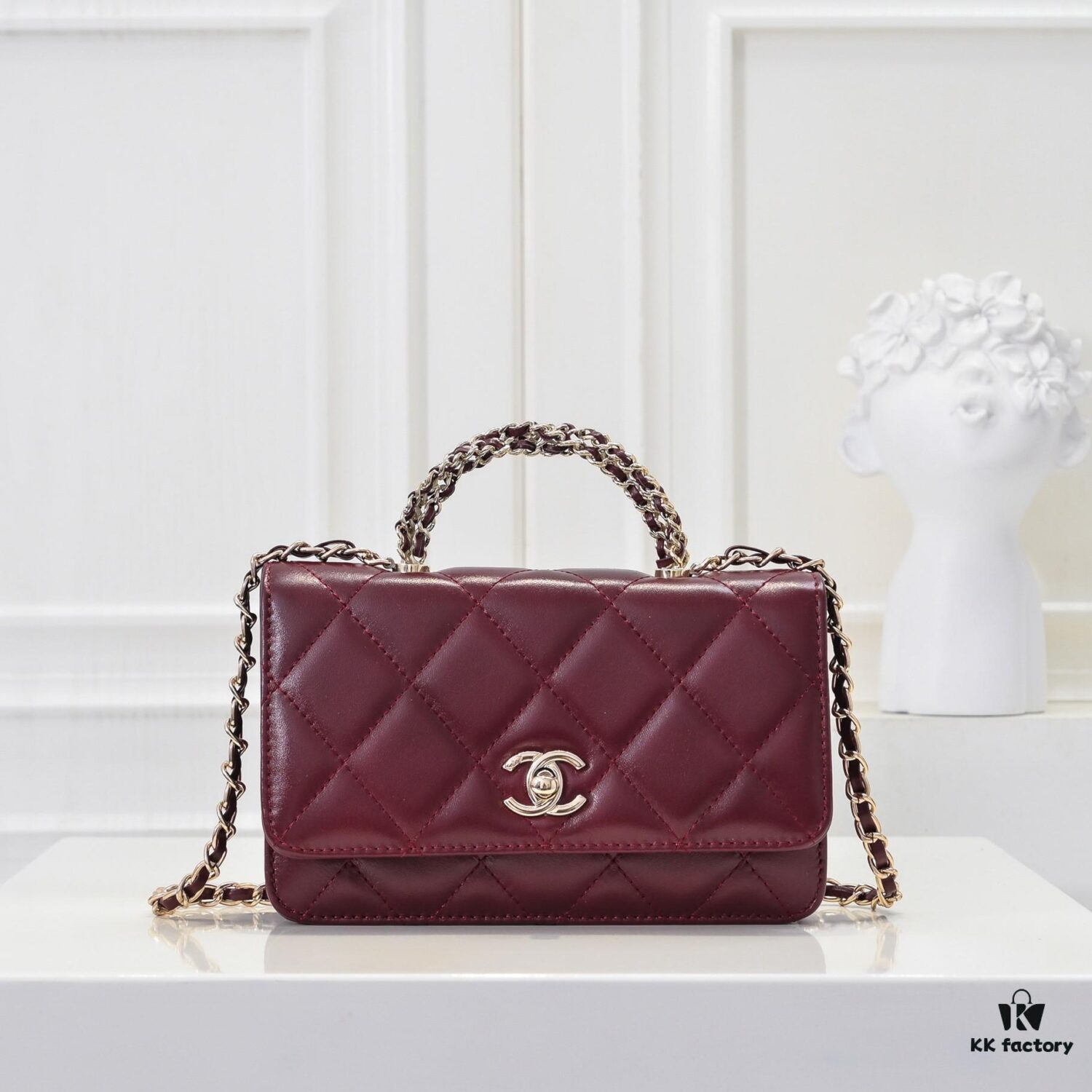 693051a5f09edb6de4c4ed14 Large Size 👑 Chanel 24B New Series WOC, Top-Grade Oil-Waxed Leather with Braided Handle