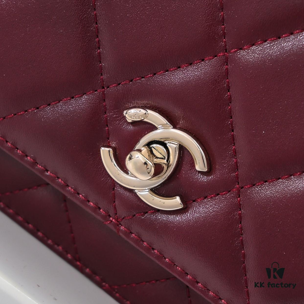 693051abf09edb6de4c4ed19 Large Size 👑 Chanel 24B New Series WOC, Top-Grade Oil-Waxed Leather with Braided Handle
