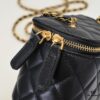 Large Size 👑 Chanel 24A New Double C Enamel Buckle Cosmetic Pouch, Exquisitely Crafted