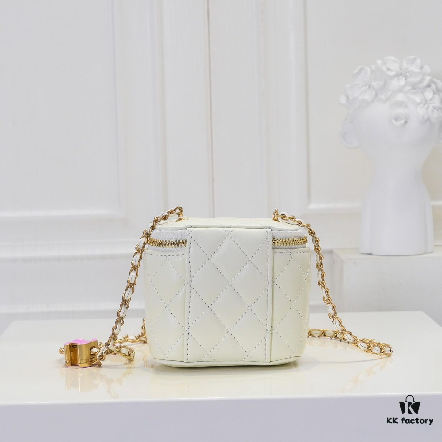 693051d1f09edb6de4c4ed4e Small Chanel 24A New Double C Enamel Buckle Makeup Pouch, Exquisitely Crafted in Imported Lambskin