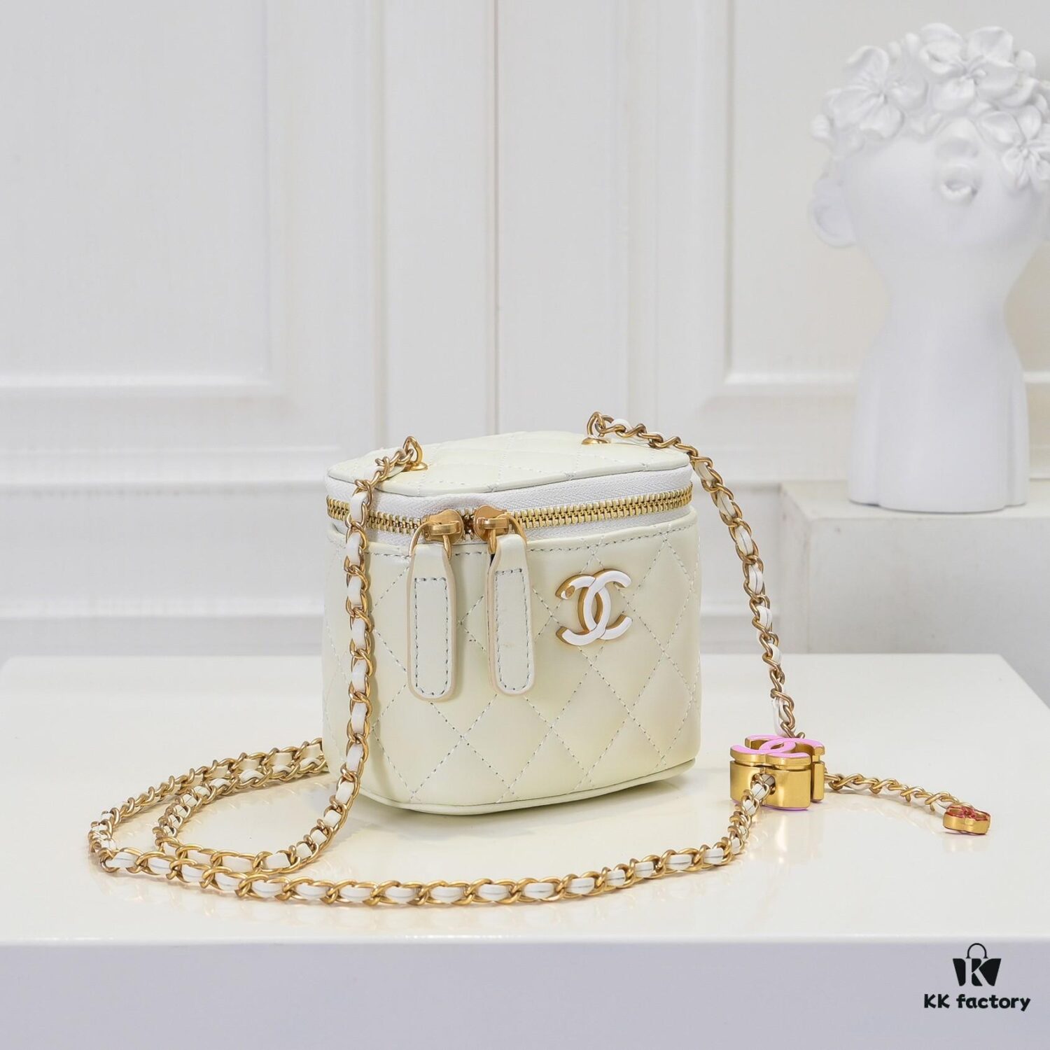 693051d1f09edb6de4c4ed4f Small Chanel 24A New Double C Enamel Buckle Makeup Pouch, Exquisitely Crafted in Imported Lambskin