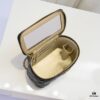 Large Size 👑 Chanel 24A New Double C Enamel Buckle Cosmetic Pouch, Exquisitely Crafted