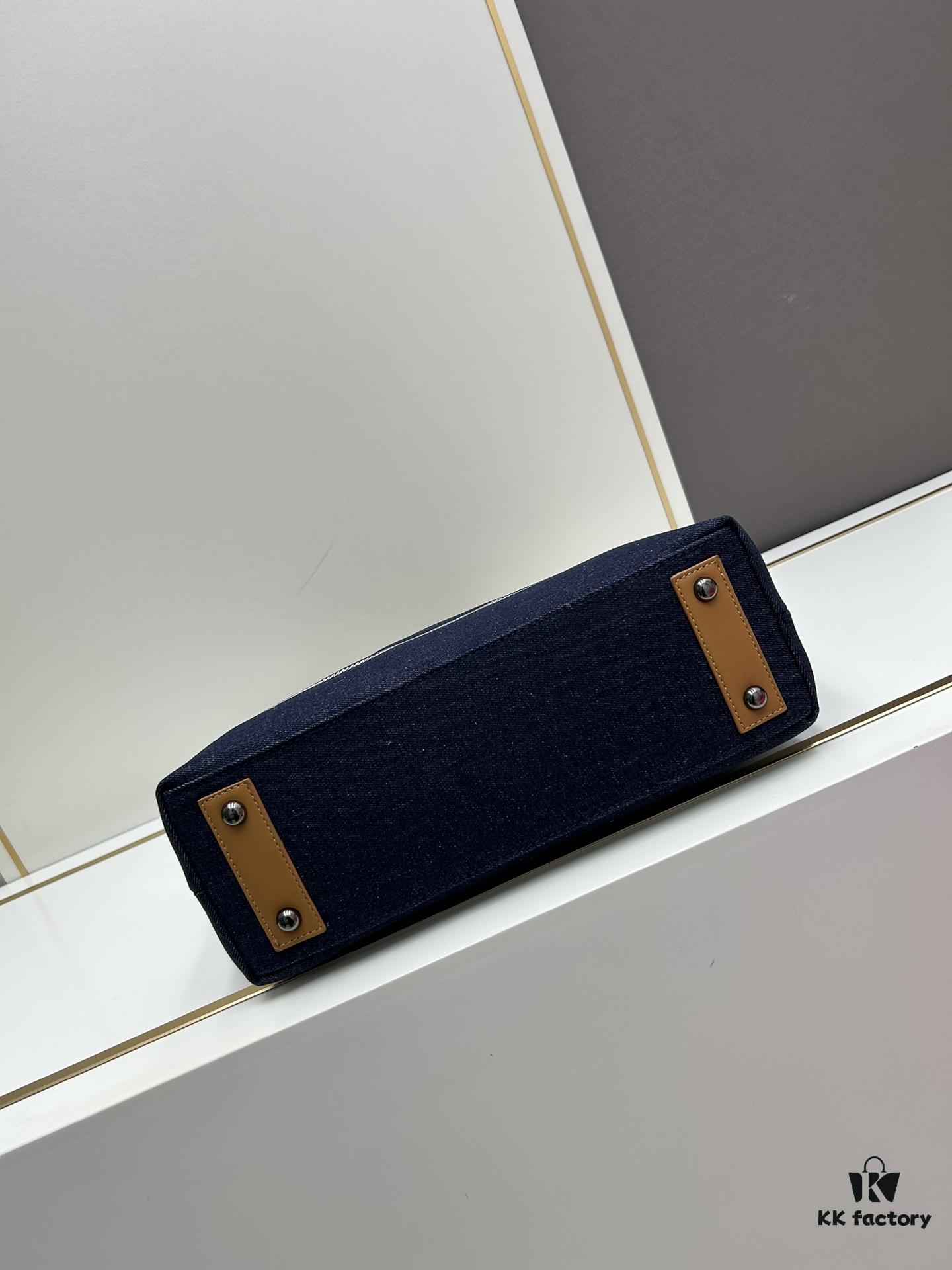 69305206f09edb6de4c4ed90 Small-sized New Arrival CHANEL Navy Blue Striped Denim Beach Tote Bag