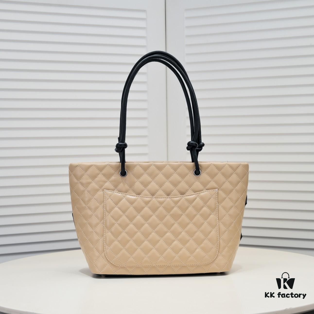 69305216f09edb6de4c4eda7 CHANEL 24A Vintage Spring Collection Mid-Century Kangpeng Tote Bag 'Vegetable Basket'