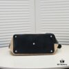 69305216f09edb6de4c4eda9 CHANEL 24A Vintage Spring Collection Mid-Century Kangpeng Tote Bag 'Vegetable Basket'