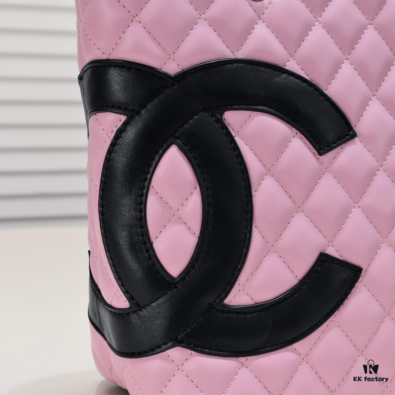 69305221f09edb6de4c4edb8 CHANEL 24A Spring/Summer Vintage Bag - 2006 Brand New Deluxe Edition! Classic 'Vintagep Basket' Reissue